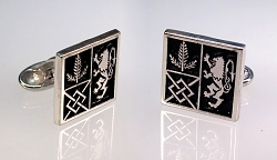Custom Crest cuff links